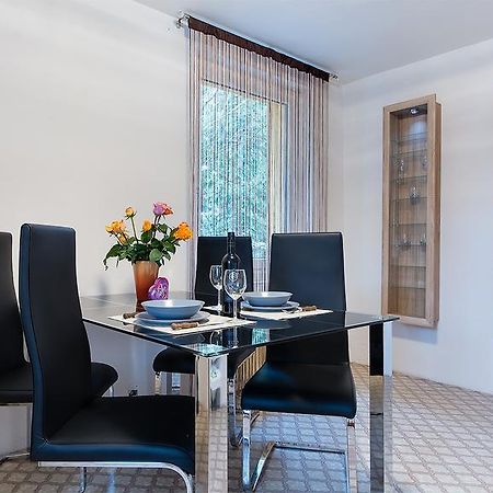 Apartman Vrane Vrane nad Vltavou Экстерьер фото